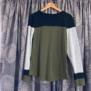 Long sleeve top